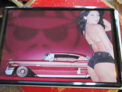Peltikyltti Chevrolet Impala 1958. Pin-Up