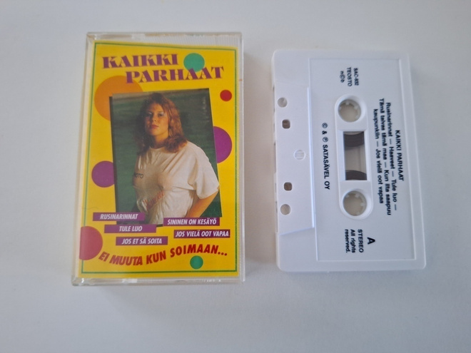 Eija Sinikka ym. KAIKKI PARHAAT c-kasetti