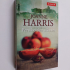 Joanne Harris : Persikoiden aikaan - pikkukuva 1