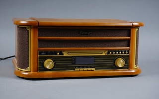 2234. Retro-musiikkisoitin, Retroplayer.