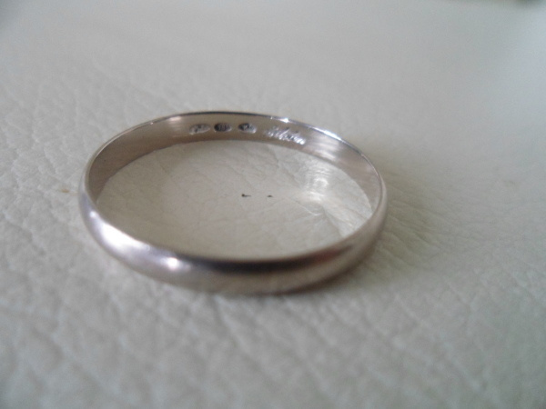Silvan valkokultainen sormus 14K koko 19,5-20