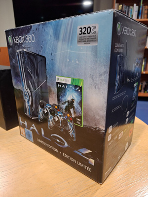 Xbox 360 Halo 4 limited edition + pelejä