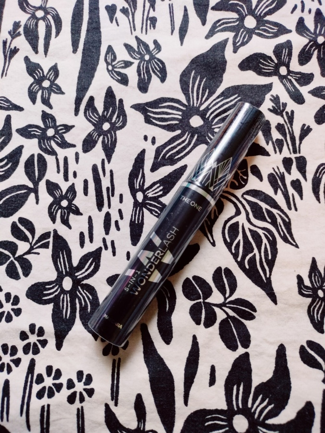 ~Oriflame THE ONE 5-in-1 Wonder Lash Hidden Gems -ripsiväri~