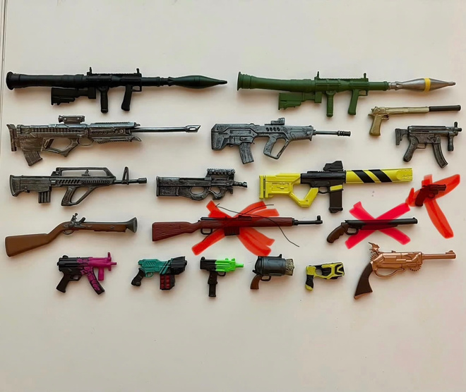 McFarlane Toys aseita toimintafiguureille