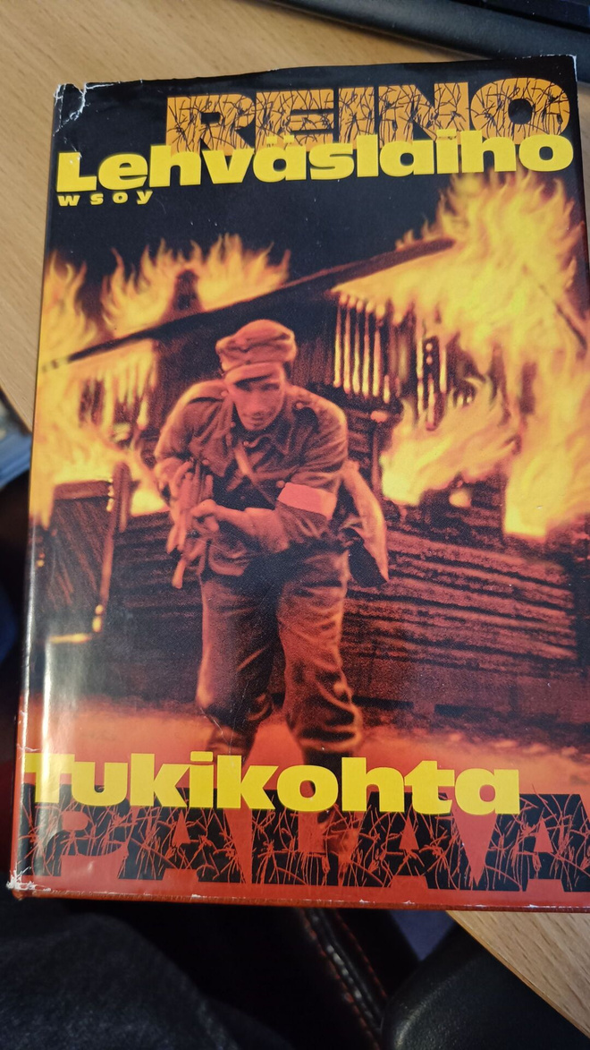 Reino Lehväslaiho Tukikohta palaa