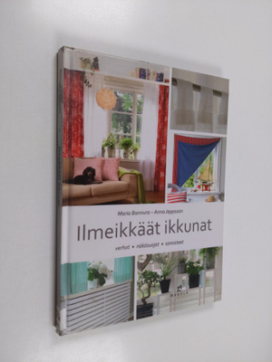 Maria Bannura : Ilmeikkäät ikkunat : verhot, näkösuojat, ...