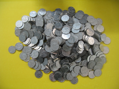 10 penniä kolikot alkaen v. 1990 - 1 kg