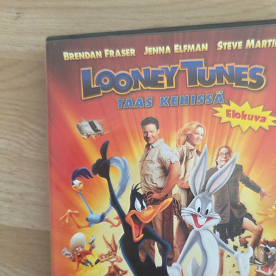 Looney Tunes - Taas kehissä