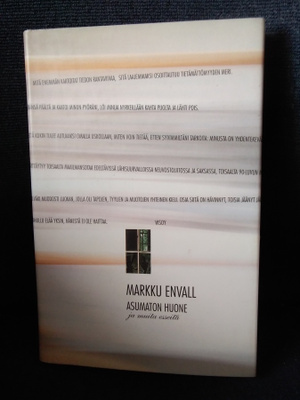 Markku Envall: Asumaton huone ja muita esseitä