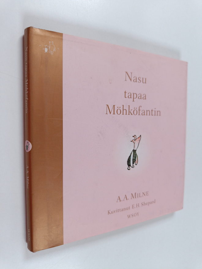 A. A. Milne : Nasu tapaa möhköfantin