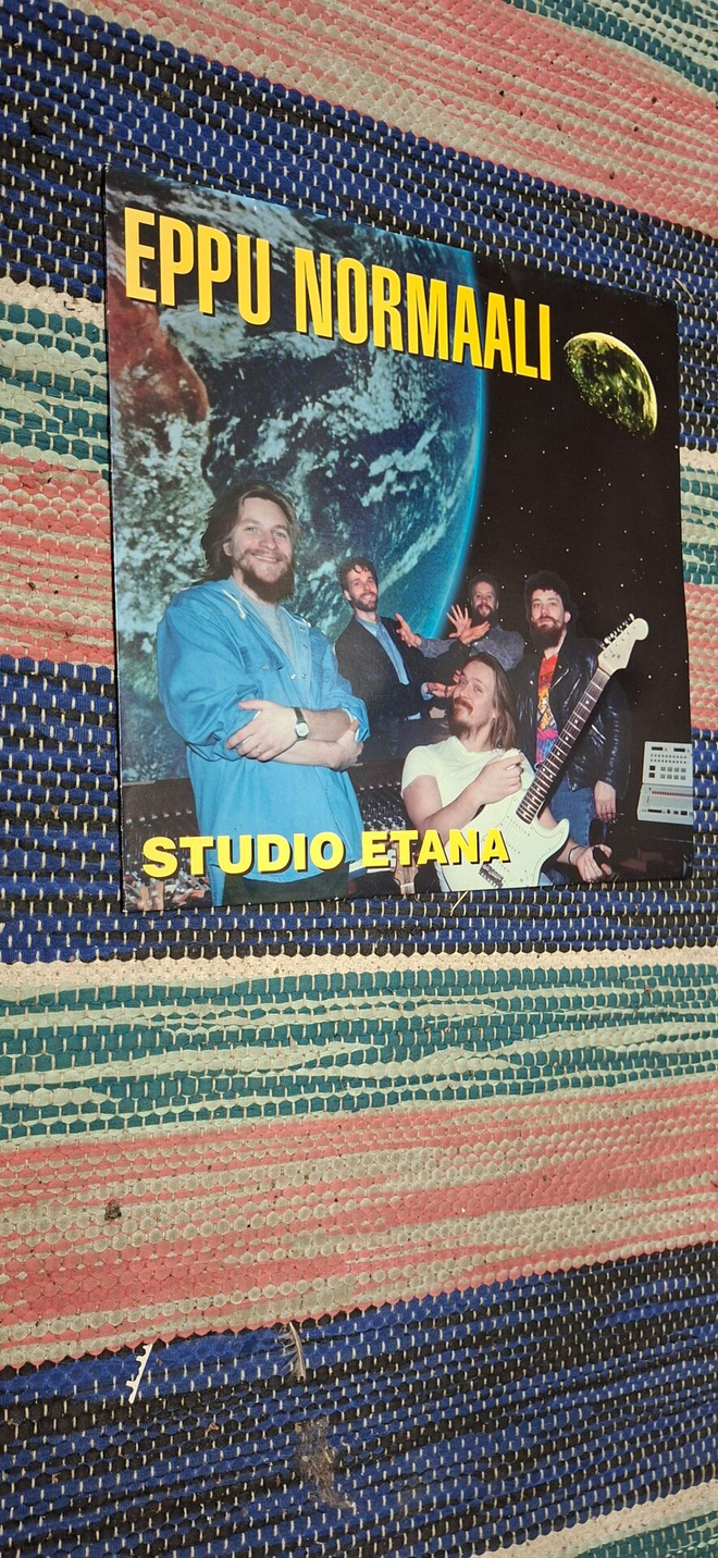 Eppu Normaali:Studio Etana Poko