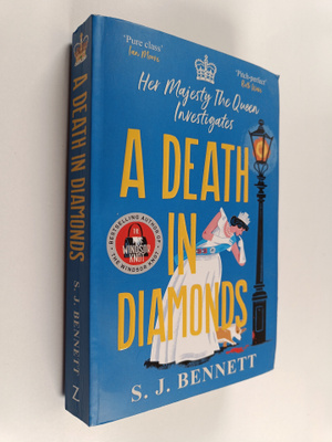 S. J. Bennett : A Death in Diamonds