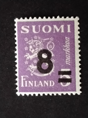 1946 lisäpainama violetti 8/5mk**