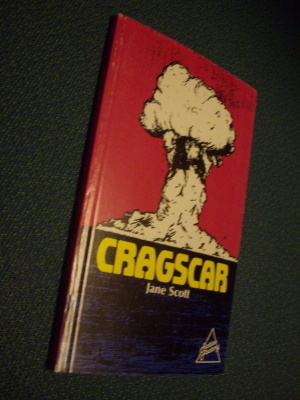 Jane Scott: CRAGSCAR (1992 Fiction Factory) Sis.postikulut