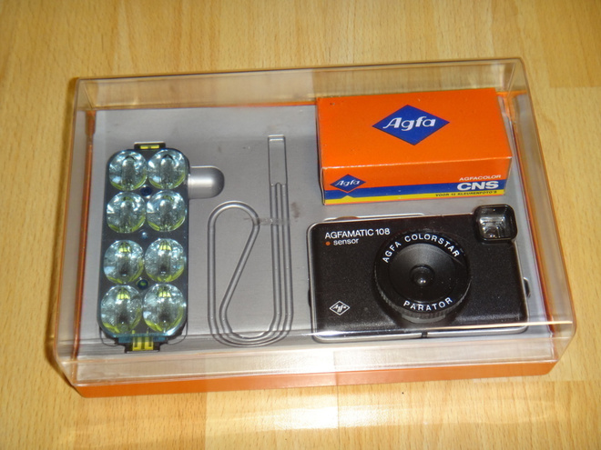 VANHA AGFA PAKETISSAAN FILMINSÄ KERA