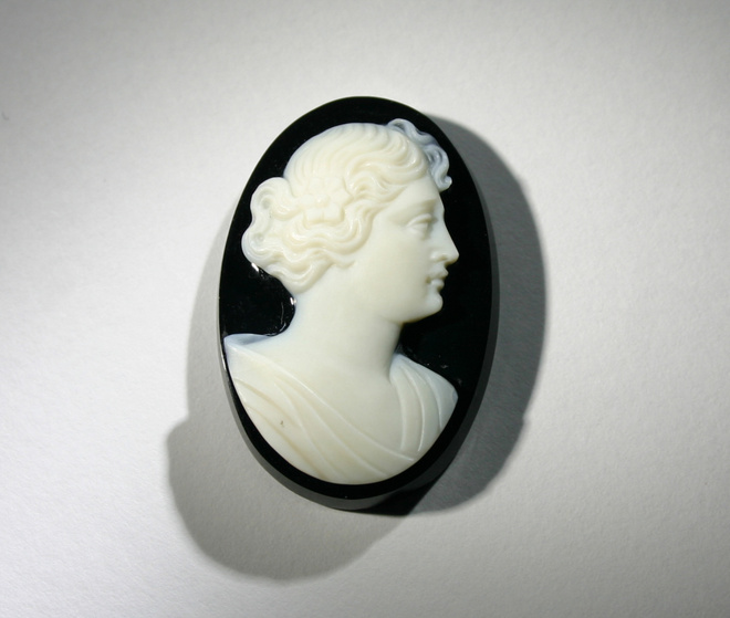 Virheetön valkoinen nainen 30mm / 29ct Idar-Oberstein Petsch