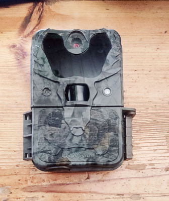 UOVISION viallinen RIISTAKAMERA UV-785HD