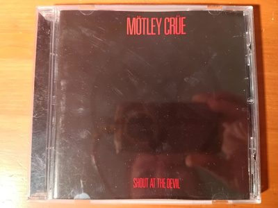 CD: Mötley Crüe - Shout at the Devil