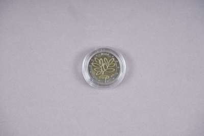 1142. 2€ juhlaraha 2004, 'EU-laajentuminen', Suomi.