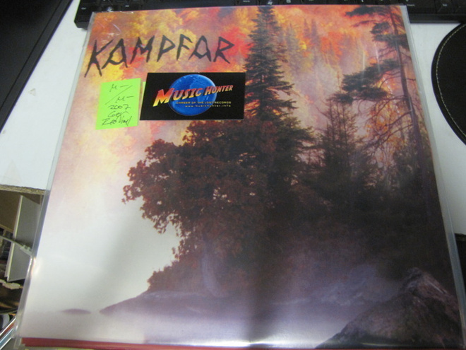 KAMPFAR - KAMPFAR 12'' MLP 2007 SAKSA PUNAINEN LEVY M-/M-