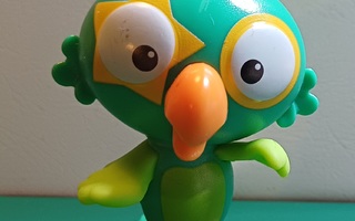 Muovinen lintu figuuri (papukaija?)  -  Plastic bird figure