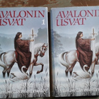 Marion Zimmer Bradley - Avalonin usvat 1 & 2 - pikkukuva 1