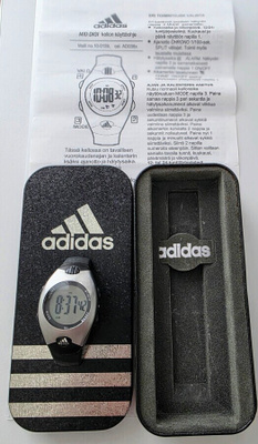 Adidas rannekello malli 10-0159