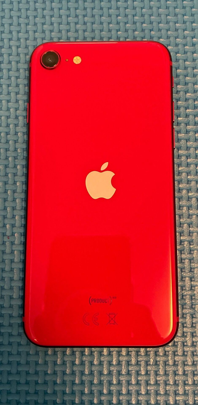 Apple iPhone SE (2020, 2nd Gen), 64 GB, Punainen, siisti