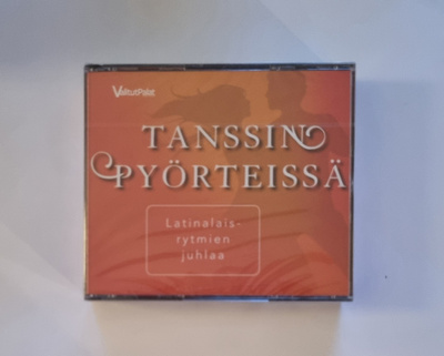 TANSSIN PYÖRTEISSÄ: LATINALAISRYTMIEN JUHLAA 3 CD