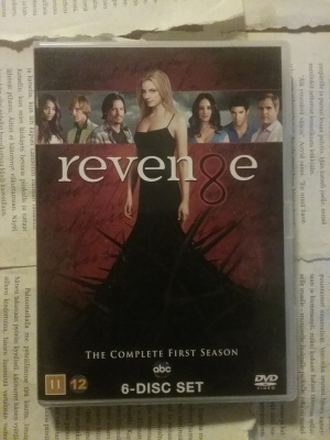 Revenge: The Complete First Season / kausi 1