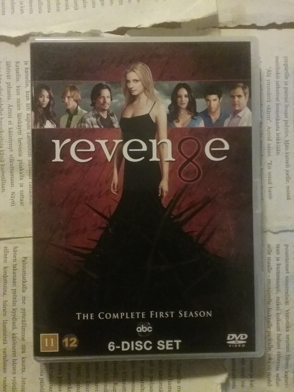 Revenge: The Complete First Season / kausi 1