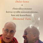 DALAI-LAMA & DESMOND TUTU: ILON KIRJA - pikkukuva 2
