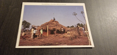 Housebuilding in Bamileke tribe, in Cameroun, postikortti