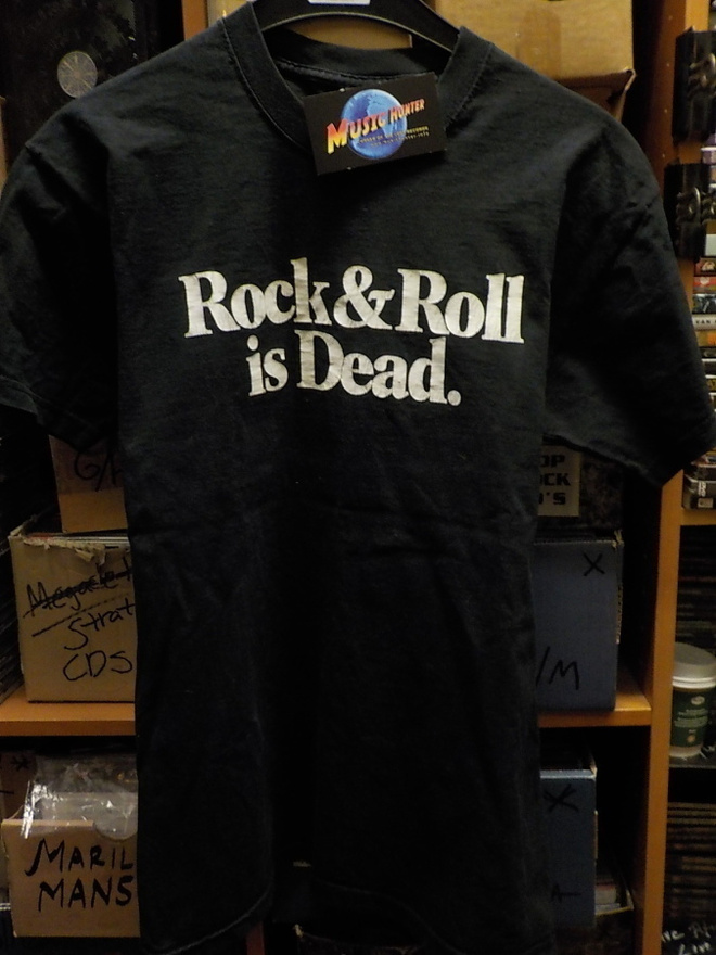 ROCK & ROLL IS DEAD T-PAITA S-KOKO (w)