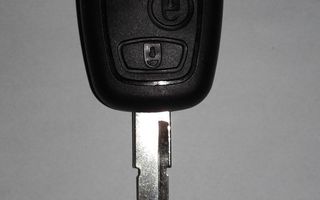 Peugeot avain