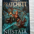 Pratchett, Terry: Discworld: Vartiosto 8: Niistäjä (kovak) - pikkukuva 1