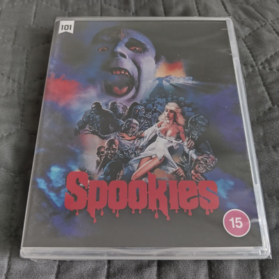 Spookies Blu-Ray **muoveissa**