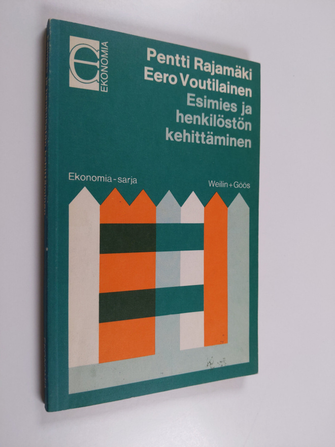 Pentti Rajamäki : Esimies ja henkilöstön kehittäminen