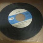 KARMA - KUN SAA AJAA / ALAN SOOLOILEMAAN EX+ 7" - pikkukuva 2