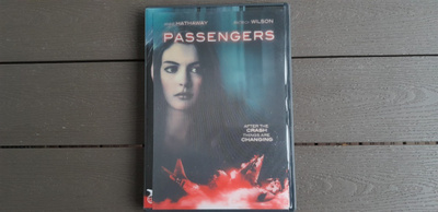DVD: Passengers (Anne Hathaway 2008)