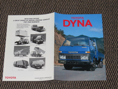1983 Toyota Dyna esite - 28 sivua - KUIN UUSI