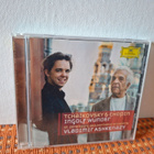 Tchaikovsky&Chopin:First piano concertos-Wunder, AshkenazyCD - pikkukuva 1
