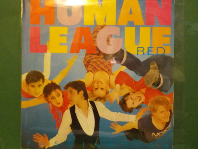 THE HUMAN LEAGUE - (KEEP FEELING) FASCINATION - M-/M- 7"