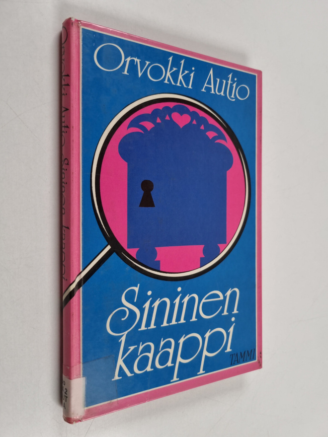 Orvokki Autio : Sininen kaappi : novelleja