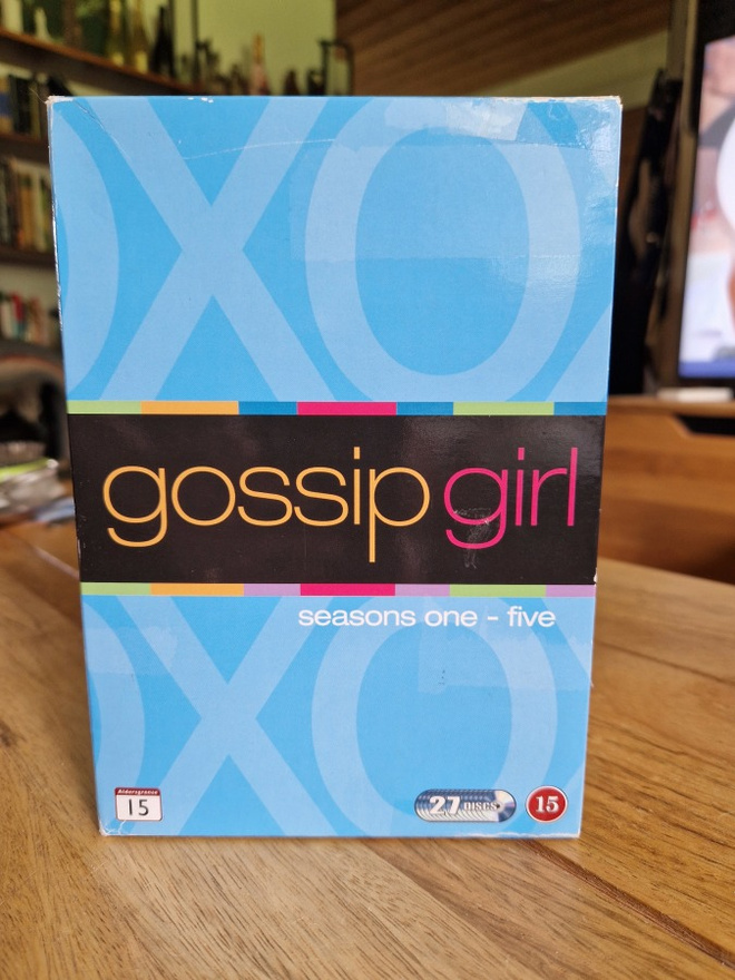 Gossip girl DVD Boxi. Kaudet 1-5