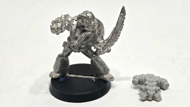WH40K - Space Marines Captain Dozier (1987) [S106]