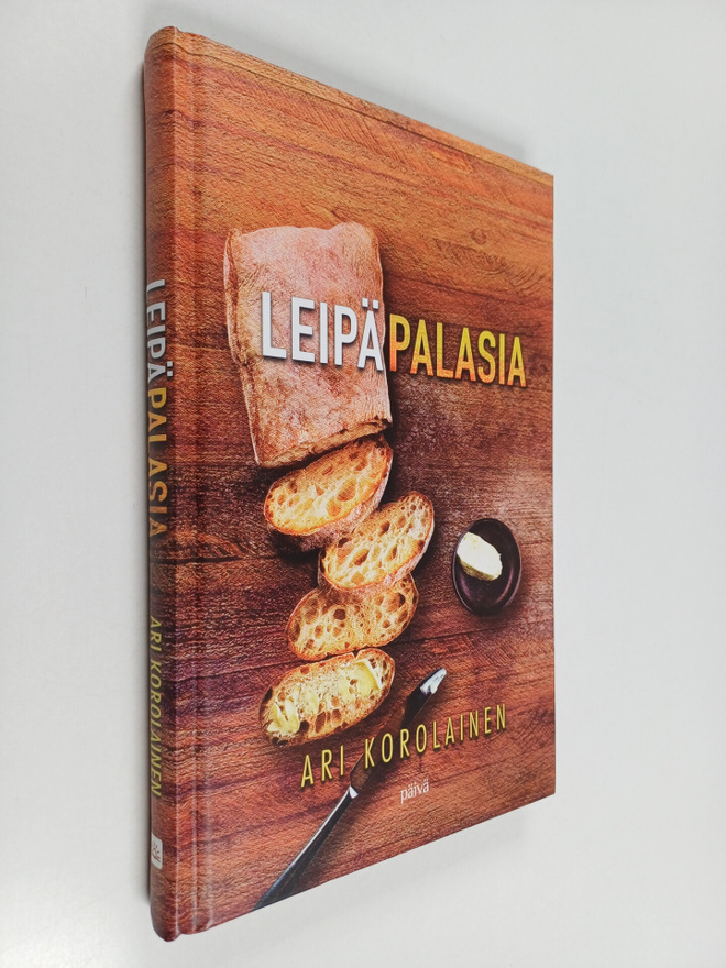 Ari Korolainen : Leipäpalasia