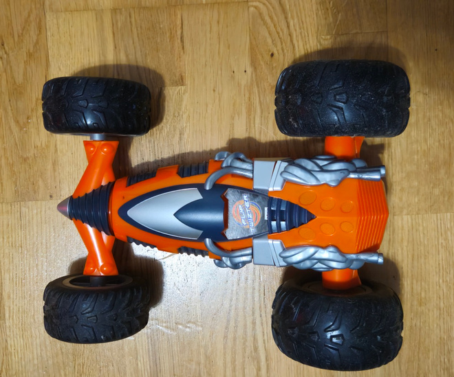 Kauko-ohjattava RC-auto Flip Twizter Dacko