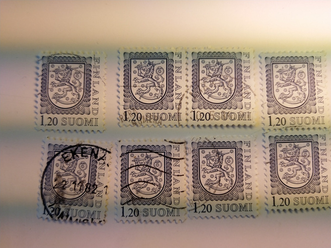 Malli 1975 Vaakuna harmaa postimerkki 1,20 markka