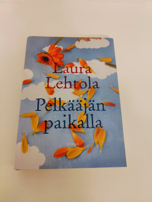 Laura Lehtola; Pelkääjän paikalla